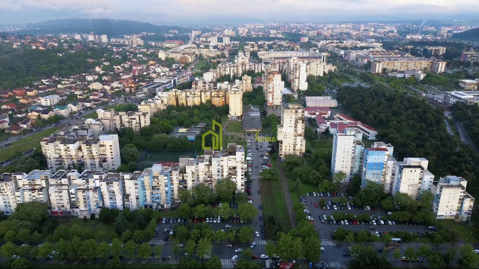 Poslovni prostor 1000m², Blok 5 - Izdavanje